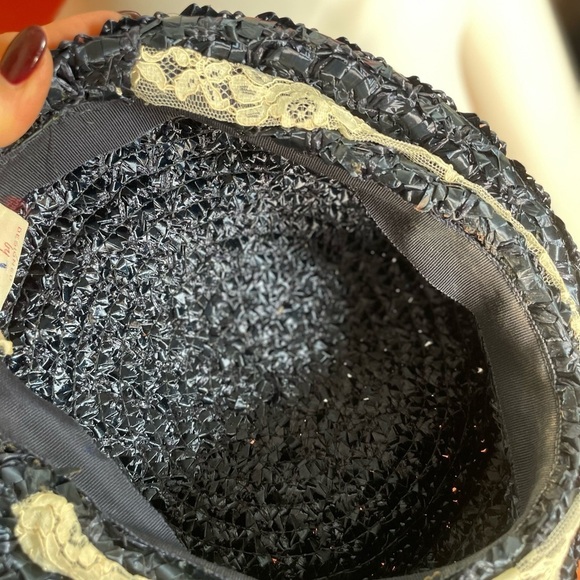 Vintage Designed by Laura Hat Sz S Weave Straw Hat Navy  50s/60s Lace Pillbox - Picture 8 of 8